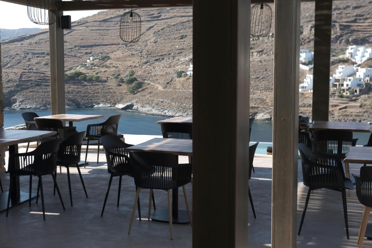 Amal Kythnos Suites エクステリア 写真