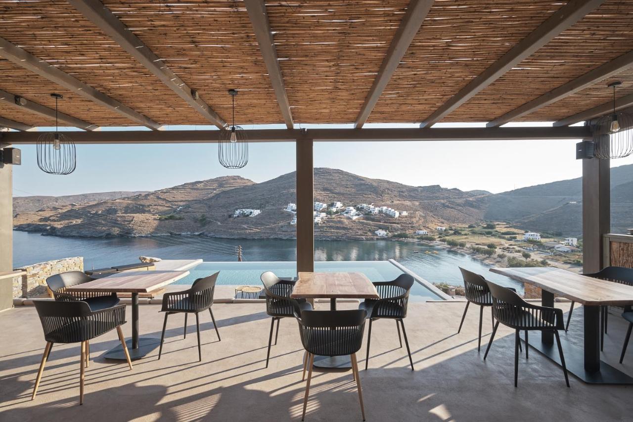 Amal Kythnos Suites エクステリア 写真